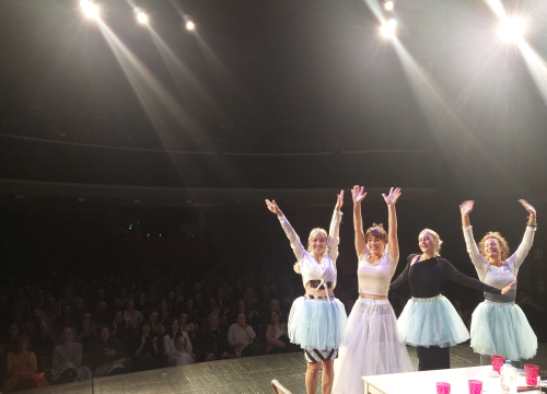 Fotografija 2 - Amfiteatar D-Resorta u Mandalini postaje kazalište: Zvijezde 'Kumova' stižu u Šibenik