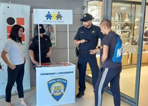 U Šibeniku obilježen Međunarodni dan borbe protiv droga: Policija, Zavod i 'Mladi u EU' zajedno u prevenciji