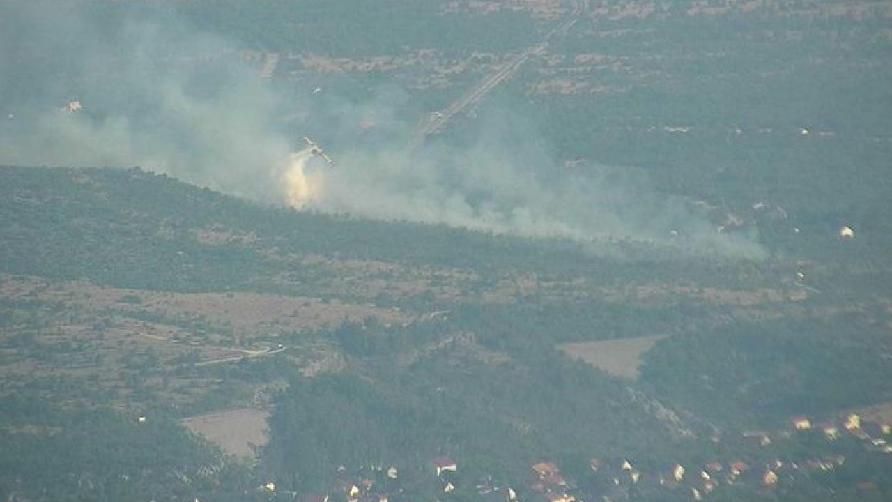 Požar na području Žitnića ugašen rano jutros