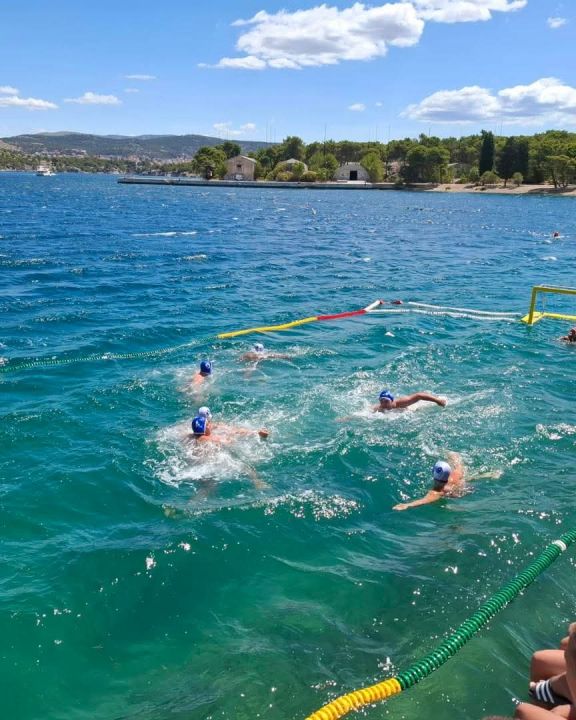 U Kanalu sv. Ante održan amaterski vaterpolski turnir