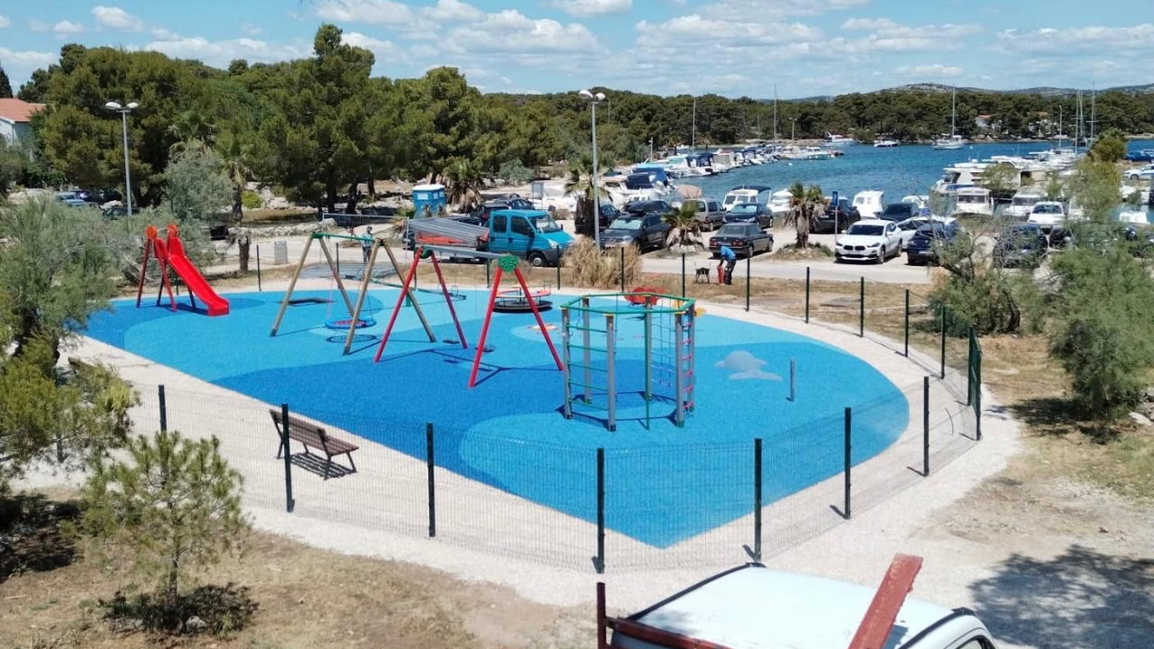 Uređeno dječje igralište na Jadriji, projekt sa 50 tisuća eura sufinancirala država