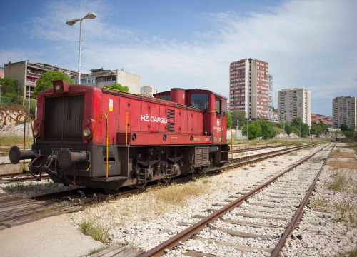 Umjesto vlakom iz Šibenika do Perkovića i Knina – autobusom