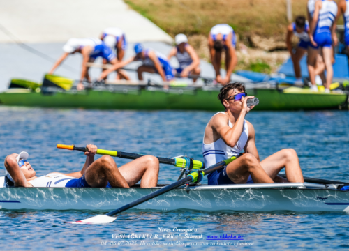 Fotografija 4 - FOTO Krkin juniorski osmerac i četverac 'sa' zlatni na državnom prvenstvu, osvojene još dvije medalje