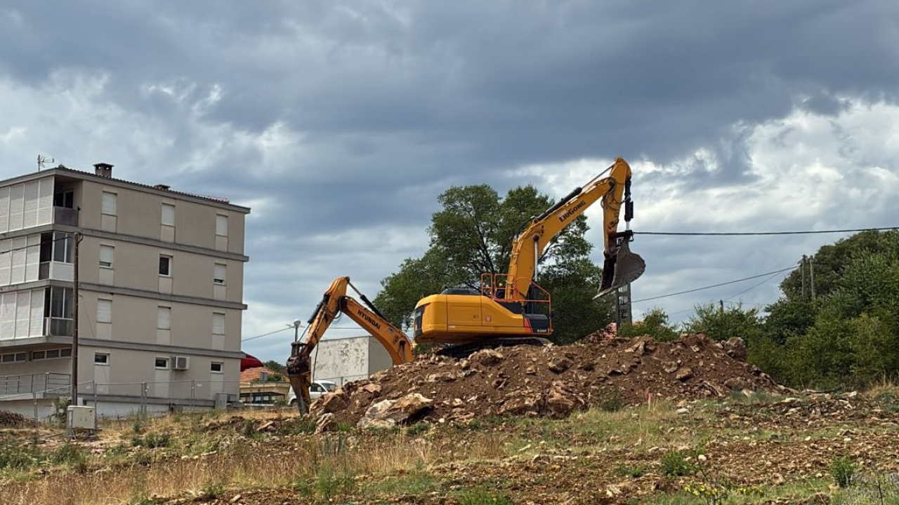 Započeli radovi na izgradnji Centra za starije u Drnišu: Najznačajniji socijalni projekt u gradu