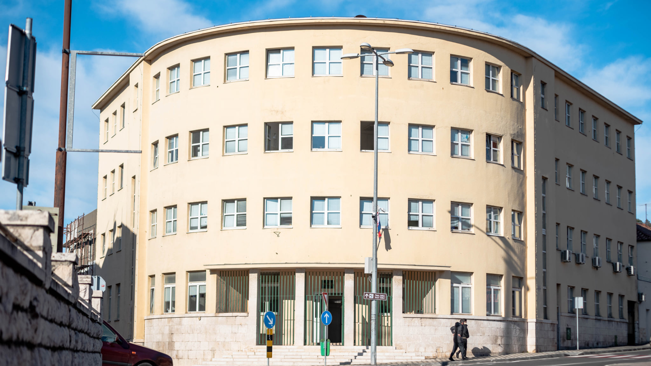 Svaka tri mjeseca na šalter: Zbog zakona skoro 200 tisuća ljudi ostalo bez zdravstvenog osiguranja