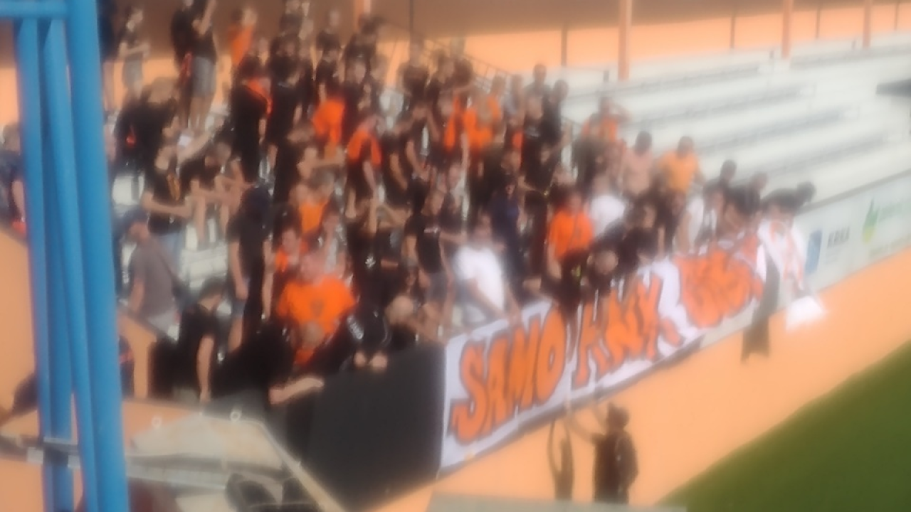 Funcuti podržali svoje ljubimce u narančastom na startu priprema: Klupski grb uskoro opet plavi