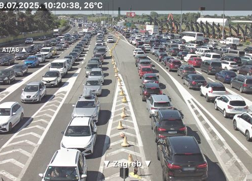 HAK poziva na oprez: Stvaraju se velike gužve na cestama