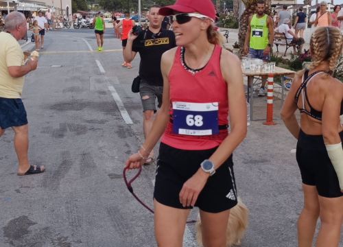 Fotografija 3 - FOTO Šibenska atletičarka Radmila Maksimović uvjerljivo najbrže trčala 'Cvjetnom obalom'