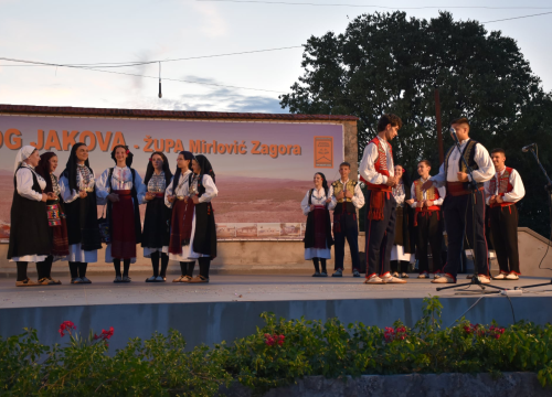 Fotografija 10 - Održana 24. večer folklora u Mirloviću povodom blagdana sv. Jakova