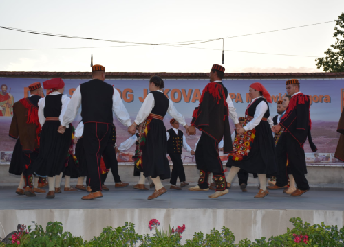 Fotografija 5 - Održana 24. večer folklora u Mirloviću povodom blagdana sv. Jakova