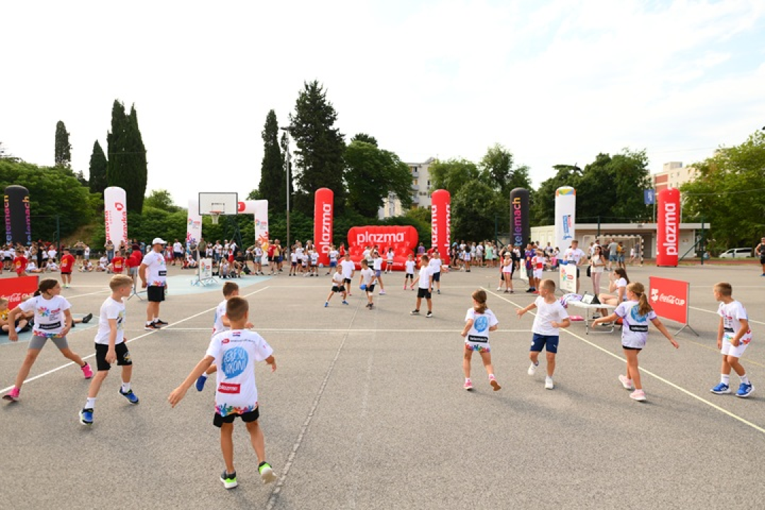 FOTO Na Plazma Sportskim igrama mladih 2 tisuće djece - pristigli sudionici iz naše županije