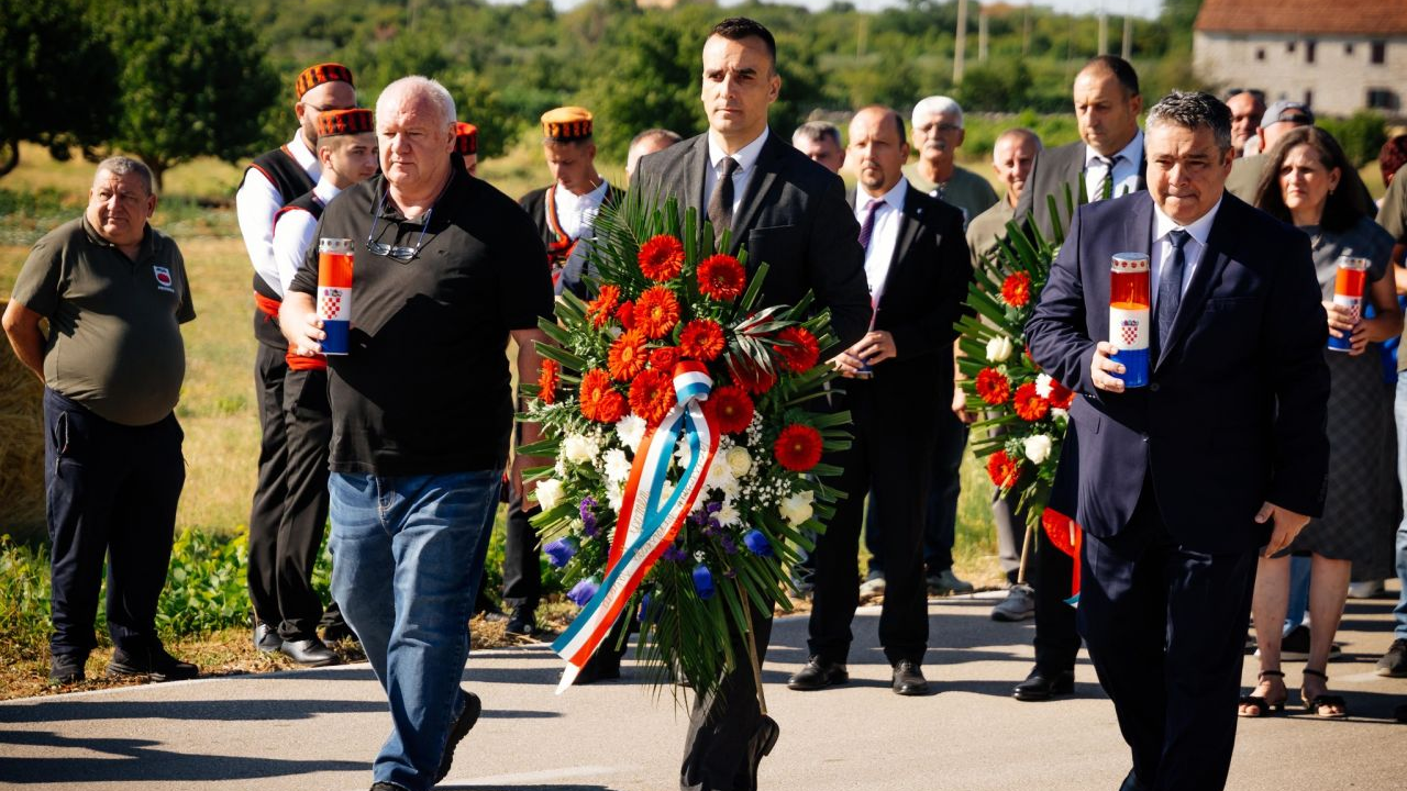 Obilježen Spomendan na poginule branitelje i civile prominskog kraja