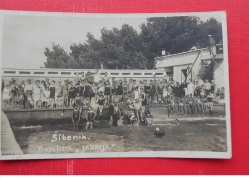 Fotografija 3 - Jadrija na starim razglednicama: Kultno šibensko kupalište oduvijek je posebno i prepoznatljivo, pogledajte kako se mijenjalo