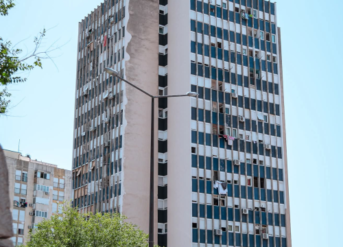 Fotografija 42 - Baldekin 2 i 3: Simbol šibenskog duha, spoj sporta, obrazovanja i sjećanja