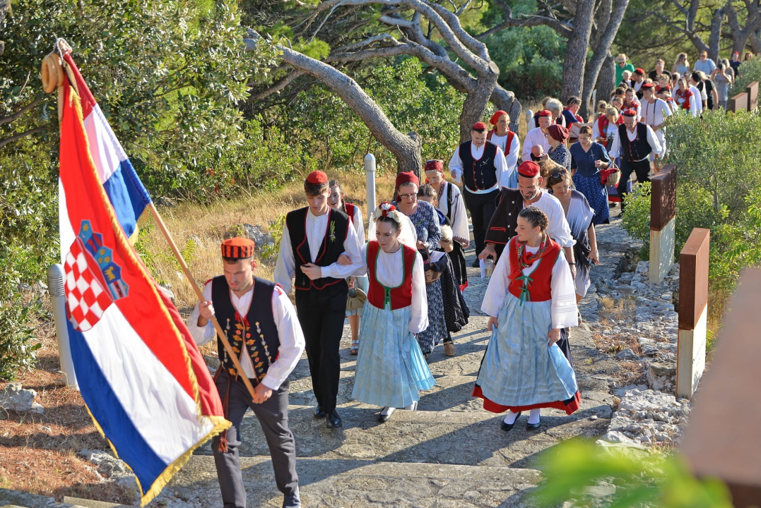 Murterski pir i ove godine oduševio mještane i goste