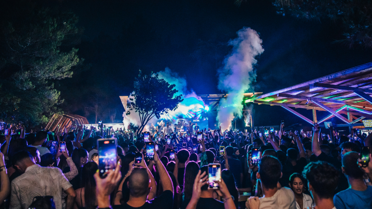 Aco Pejović prvi put svira u Vodicama - Ne propustite glazbeni spektakl!