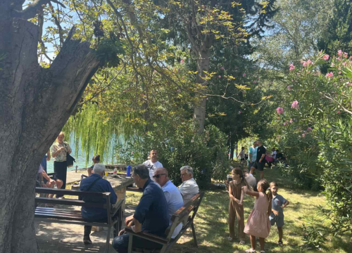 Fotografija 16 - Misa i molitva u srcu Krke: Proslava Gospe od Anđela na Visovcu okupila brojne vjernike