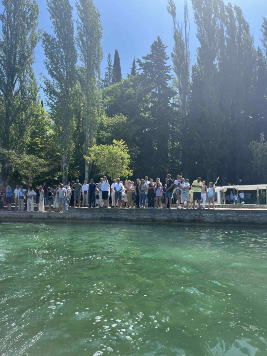 Misa i molitva u srcu Krke: Proslava Gospe od Anđela na Visovcu okupila brojne vjernike