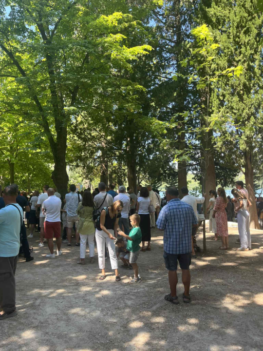 Misa i molitva u srcu Krke: Proslava Gospe od Anđela na Visovcu okupila brojne vjernike
