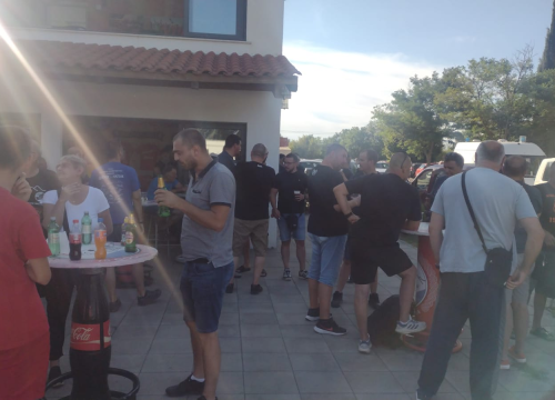 Fotografija 1 - Druženje navijača Šibenika i Zagore u Unešiću uoči prijateljske utakmice