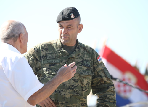 Fotografija 13 - Obilježavanje 30. obljetnice Oluje na Kninskoj tvrđavi i ulicama Knina