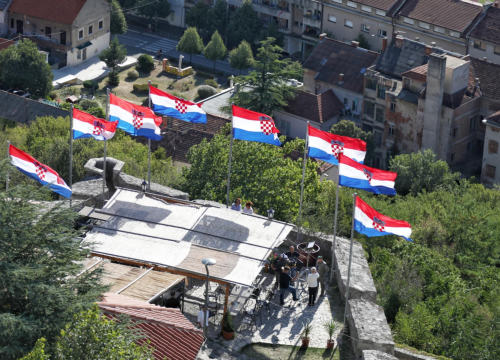 Fotografija 57 - Obilježavanje 30. obljetnice Oluje na Kninskoj tvrđavi i ulicama Knina