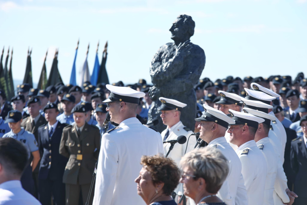 Obilježavanje 30. obljetnice Oluje na Kninskoj tvrđavi i ulicama Knina