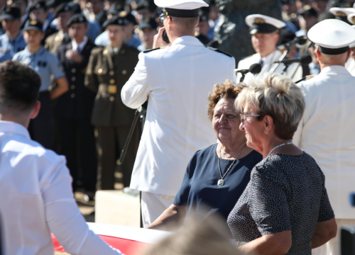 Fotografija 39 - Obilježavanje 30. obljetnice Oluje na Kninskoj tvrđavi i ulicama Knina