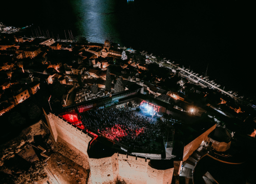 Fotografija 9 - Party sezone večeras na Tvrđavi sv. Mihovila