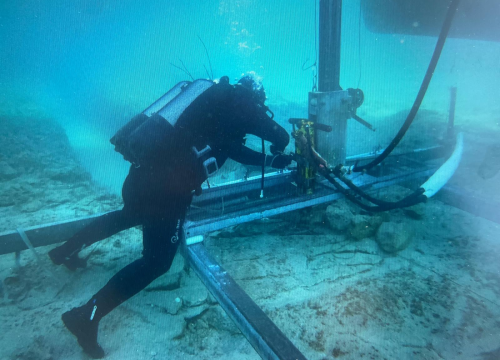 Fotografija 14 - Voda stiže na Žirje, Kaprije i Obonjan: Najduži podmorski cjevovod položen 70 metara pod morem