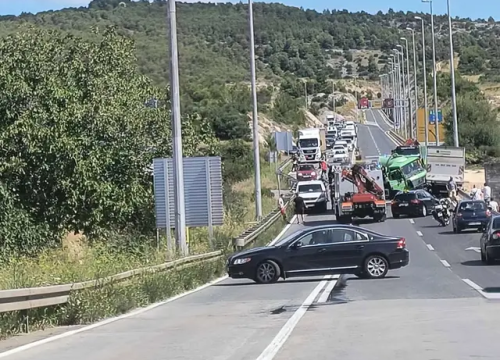 Vozač (62) osumnjičen da je skrivio nesreću na 'tri trake' kazneno prijavljen i pritvoren