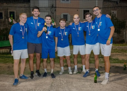 Fotografija 3 - Na Zlarinu odigran 30. turnir na male branke