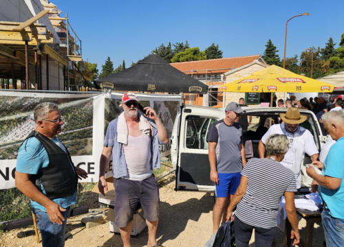 Fotografija 20 - Ni vrućine nisu spriječile masu ljudi da obilježe 'sveti deseti'