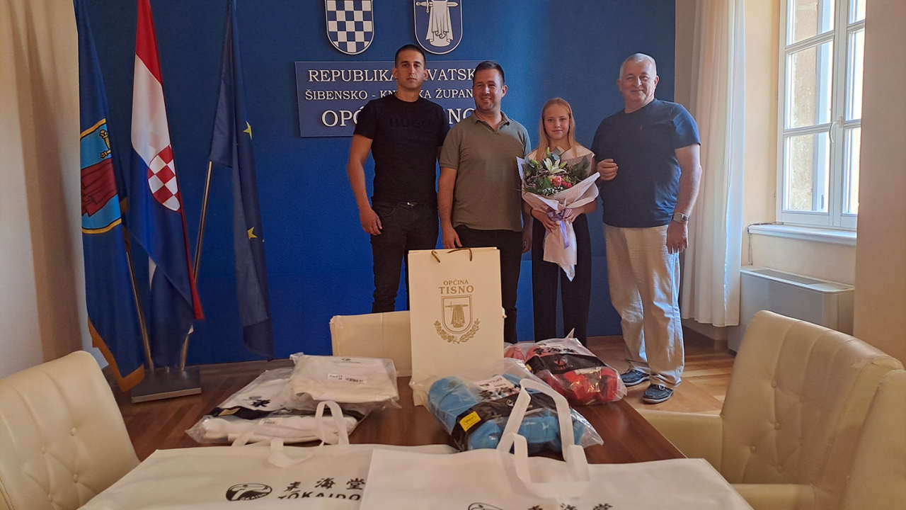 Načelnik Jareb primio Lili Klarin, dvostruku prvakinju Balkana