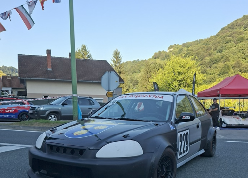 Fotografija 6 - FOTO Vozačima AKK Rogoznica dva postolja na 'Nagradi Cazina'