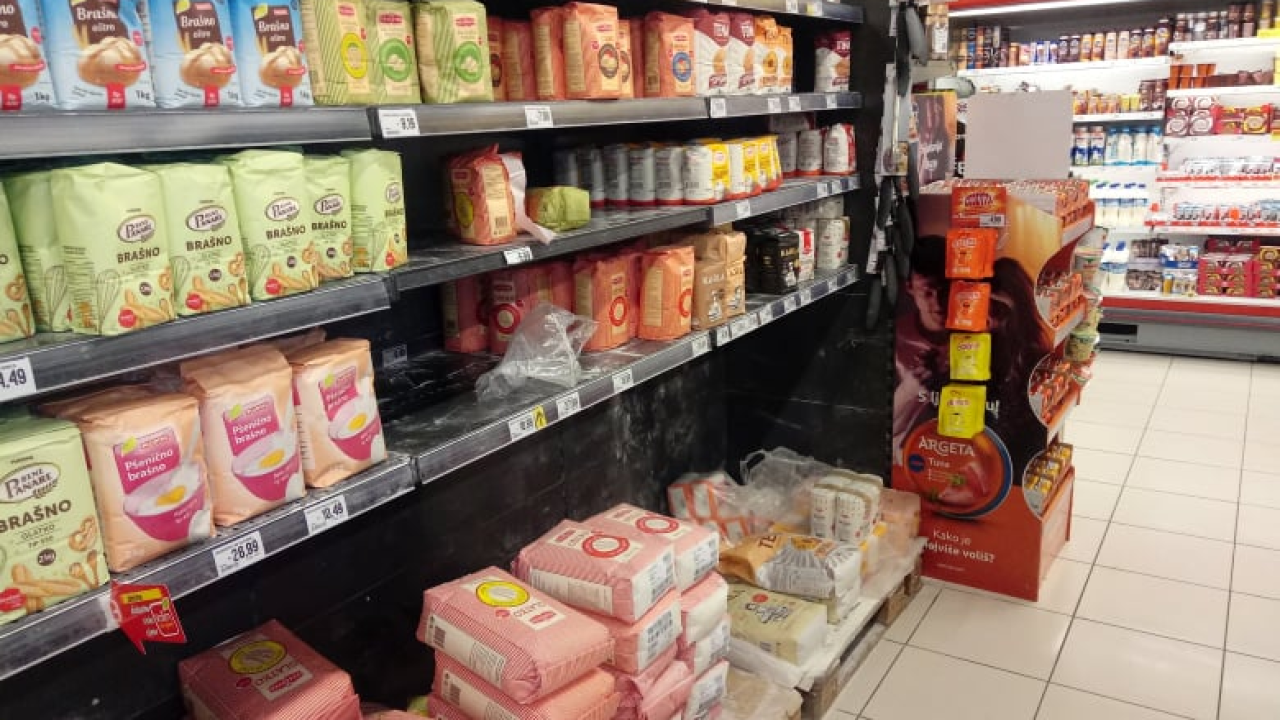Vlada sprema novu odluku: Nekim proizvodima cijena bi mogla pasti
