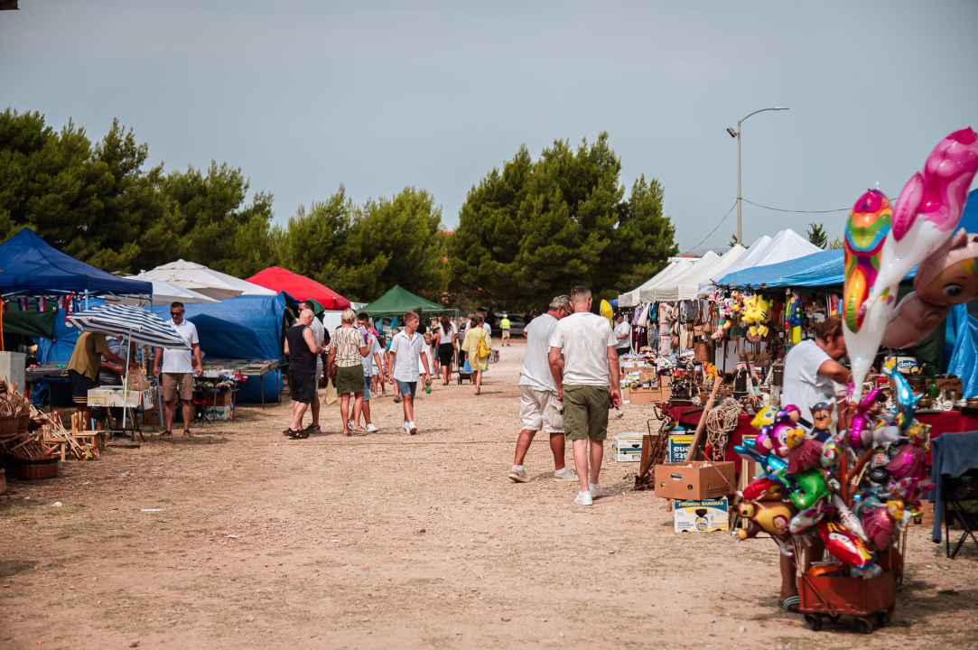FOTO Blagdan Velike Gospe u Vrpolju: Brojni vjernici okupili su se jutros na svečanom misnom slavlju