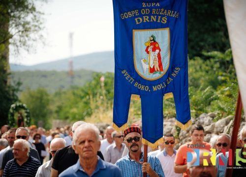 Fotografija 3 - Drnišani slave sv. Roka