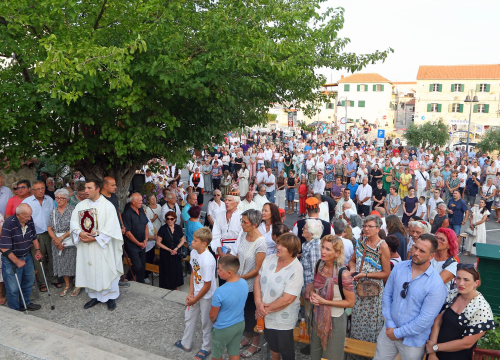 Fotografija 21 - Tribunj svečano proslavio blagdan Velike Gospe