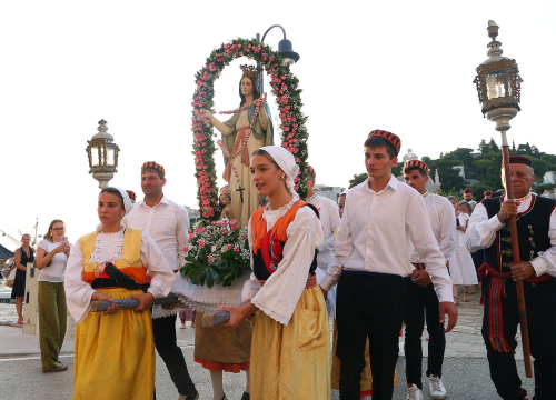 Fotografija 8 - Tribunj svečano proslavio blagdan Velike Gospe