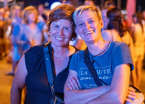 Fotografija 21 - Skitnica i ostali hitovi odjekivali vodičkom rivom: Nezaboravna večer s Jasnom Zlokić