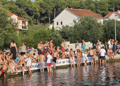 Fotografija 12 - Lov na ciple na teću