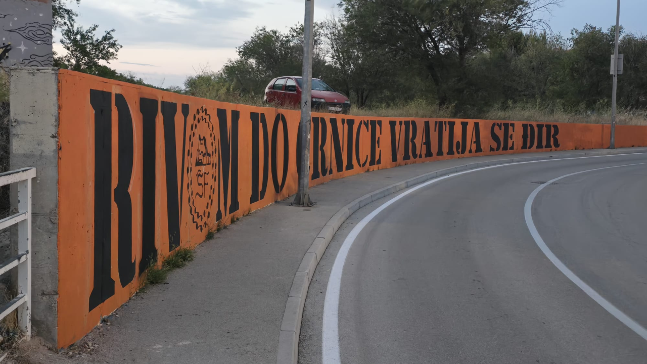 Dovršen grafit Funcuta posvećen VK Solaris