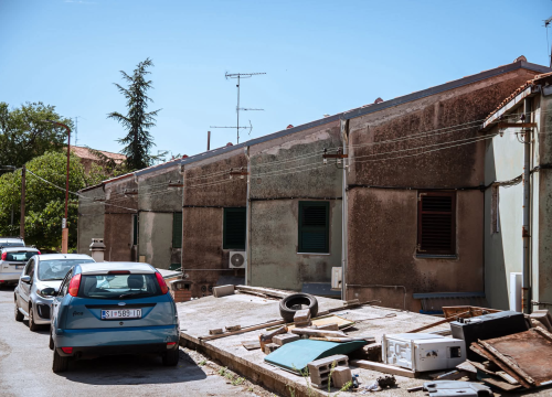 Fotografija 2 - Križ - Od nekadašnjeg pustog brda do obiteljske četvrti