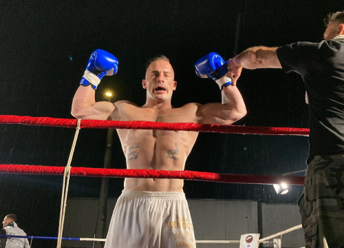 Fotografija 8 - FOTO Stipe Verović nokautirao protivnika u Maloj Buni: 'Hvala dragom Bogu, organizatoru, mom timu, djevojci i sponzorima'