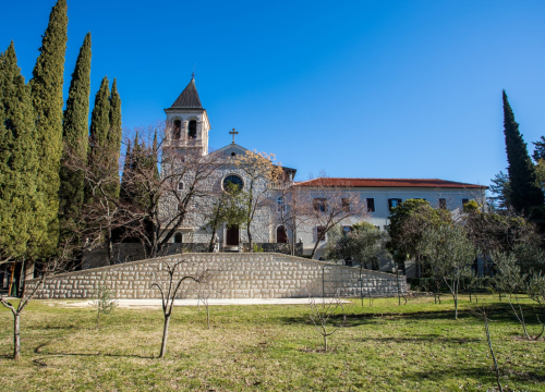 Fotografija 4 - Visovac – Gospin otok duhovnosti i tišine u srcu Krke