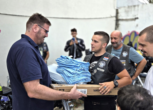 Fotografija 4 - Članovi moto kluba posjetili Kamenčiće