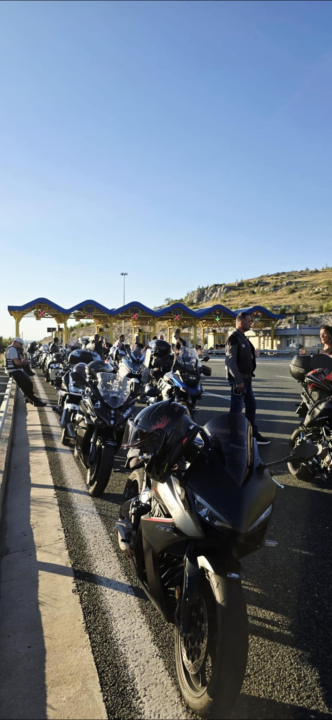 Šibenski bajkeri prosvjedovali na naplatnim kućicama: 'Želimo sigurnije ceste za sve motocikliste'