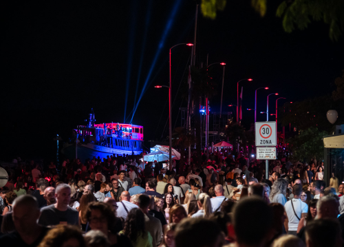 Fotografija 17 - Šibenik impresivnim dron showom obilježio jubilarno izdanje manifestacije Light is life