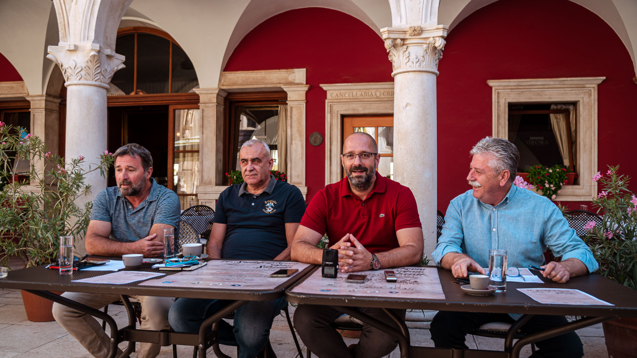 Srednjovjekovni sajam u Šibeniku vraća se u punom sjaju, izlagači ove godine plaćaju javnu površinu